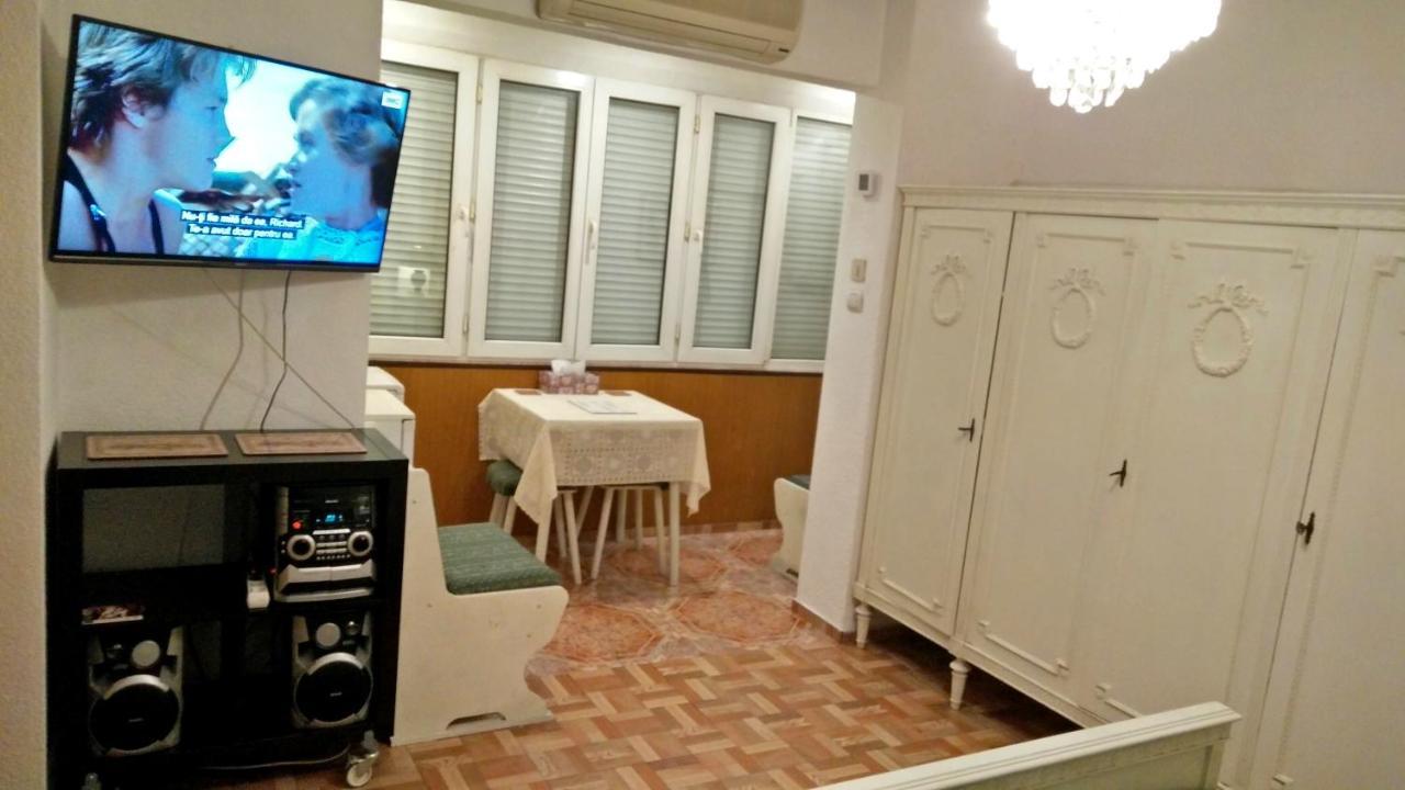 One Bedroom Apartment French Embassy Βουκουρέστι Εξωτερικό φωτογραφία